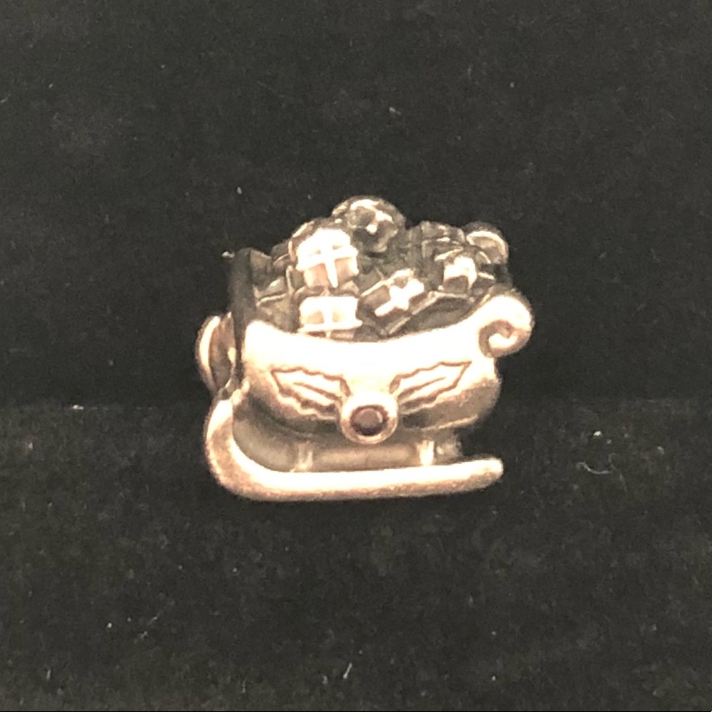 🎄Pandora Charm Santa Sleigh Ruby